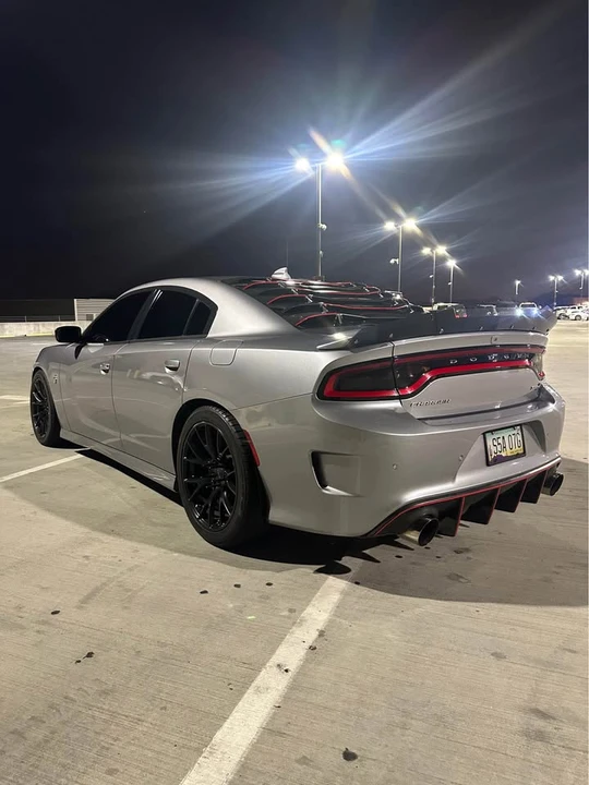 2015 Dodge Charger SRT Hellcat 7th Gen - Image 6 of 20