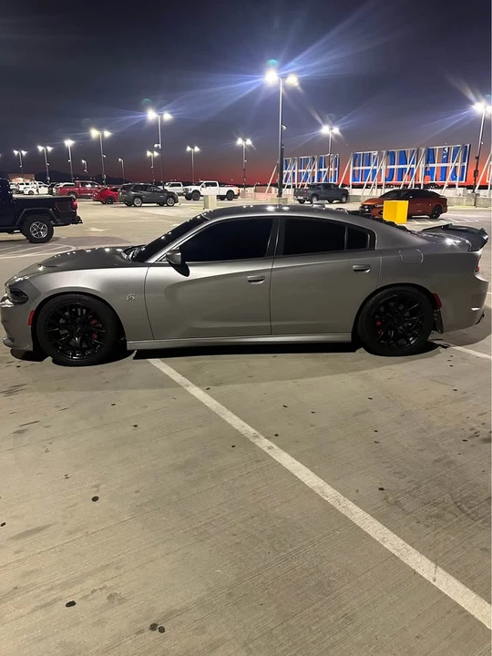 2015 Dodge Charger SRT Hellcat 7th Gen - Image 8 of 20