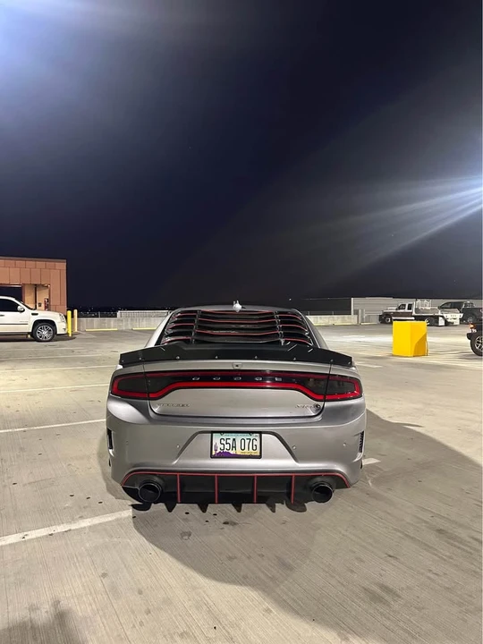 2015 Dodge Charger SRT Hellcat 7th Gen - Image 5 of 20
