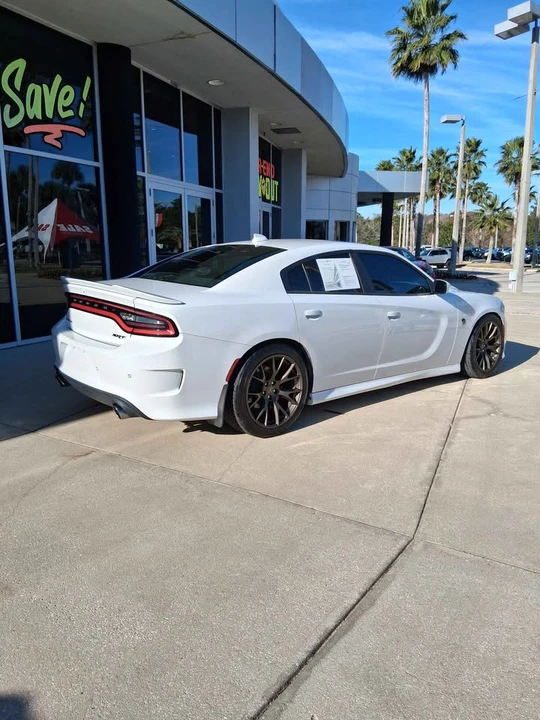 2015 Dodge Charger SRT Hellcat 7th Gen - Image 4 of 10