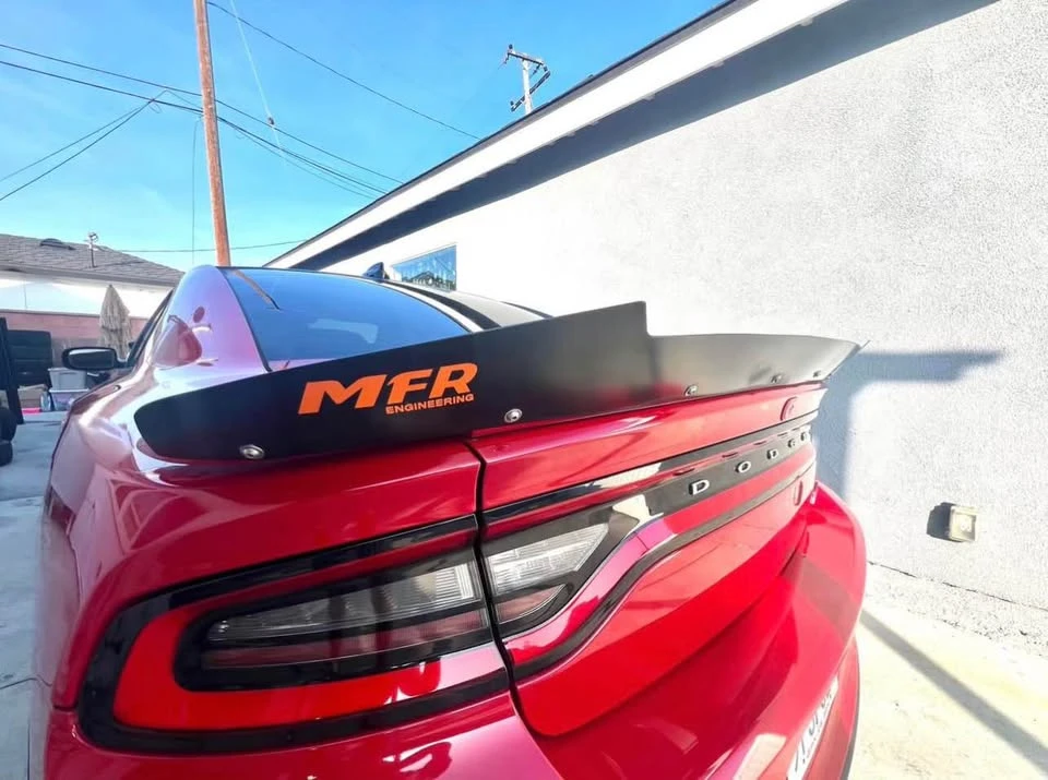 2015 Dodge Charger SRT Hellcat 7th Gen - Image 9 of 12