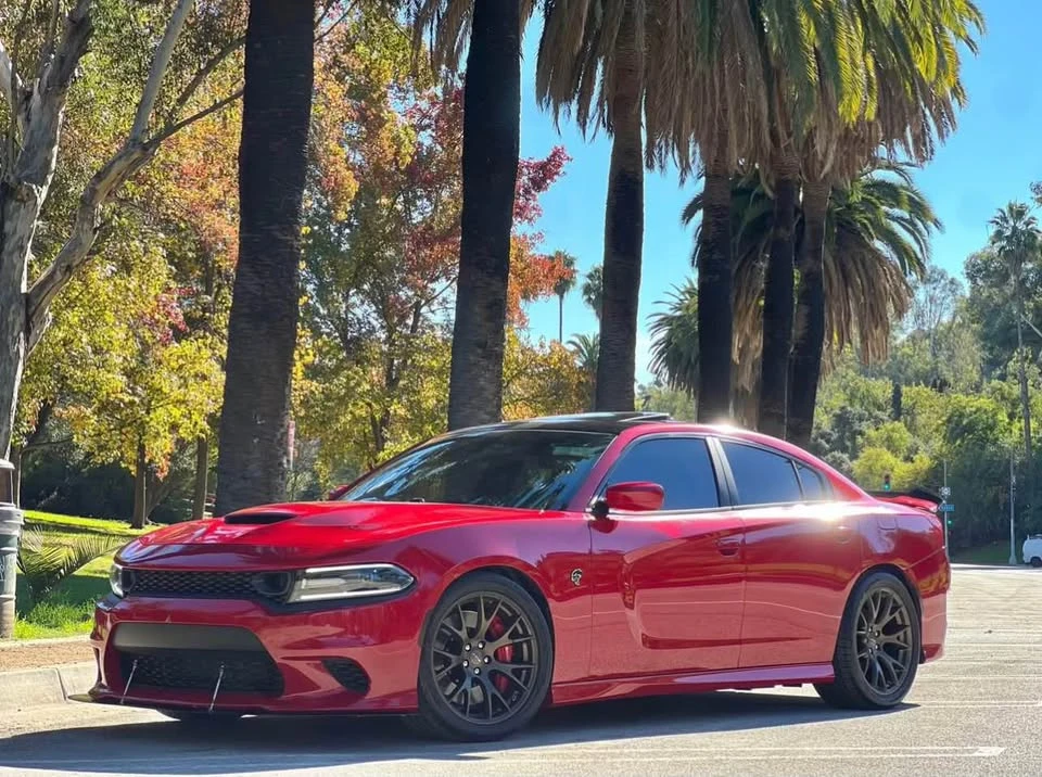 2015 Dodge Charger SRT Hellcat 7th Gen - Image 3 of 12