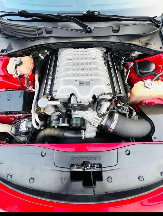 2015 Dodge Charger SRT Hellcat 7th Gen - Image 11 of 12