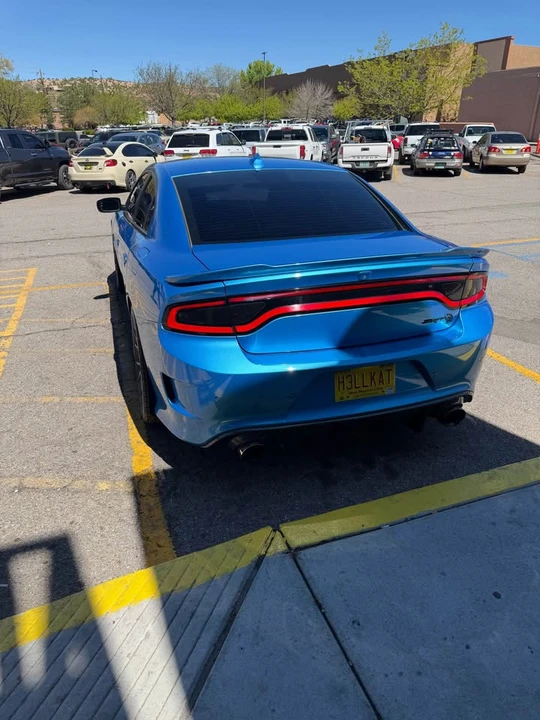 2015 Dodge Charger SRT Hellcat 7th Gen - Image 4 of 16