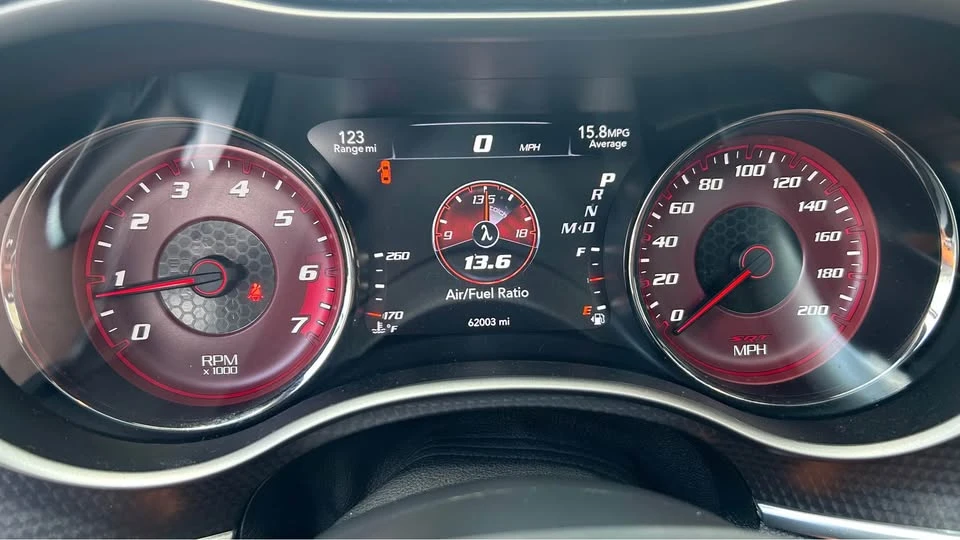 2015 Dodge Charger SRT Hellcat 7th Gen - Image 11 of 15