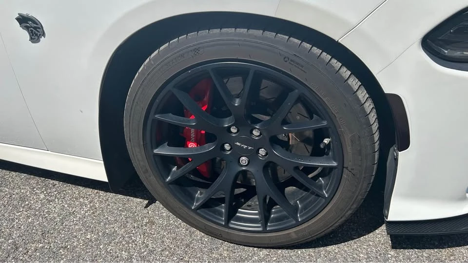 2015 Dodge Charger SRT Hellcat 7th Gen - Image 9 of 15