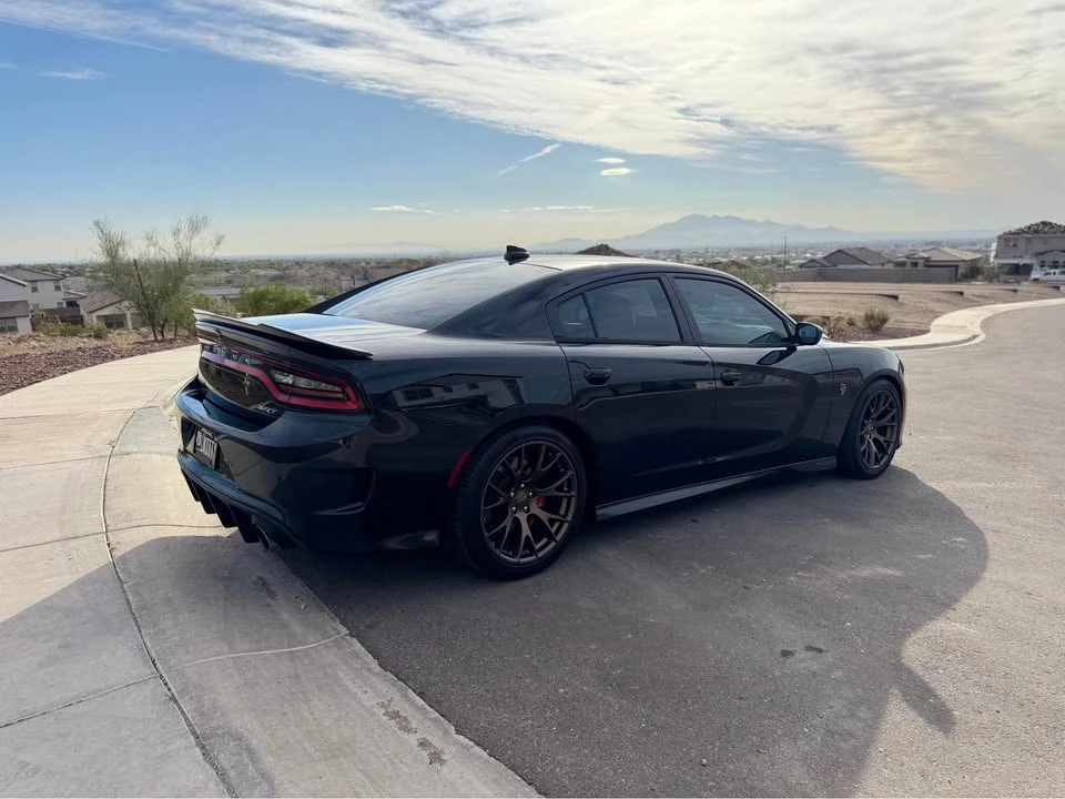 2015 Dodge Charger SRT Hellcat 7th Gen - Image 7 of 14