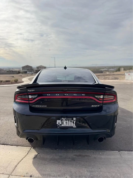 2015 Dodge Charger SRT Hellcat 7th Gen - Image 8 of 14