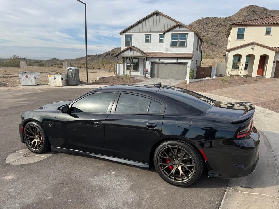 2015 Dodge Charger SRT Hellcat 7th Gen - Image 9 of 14