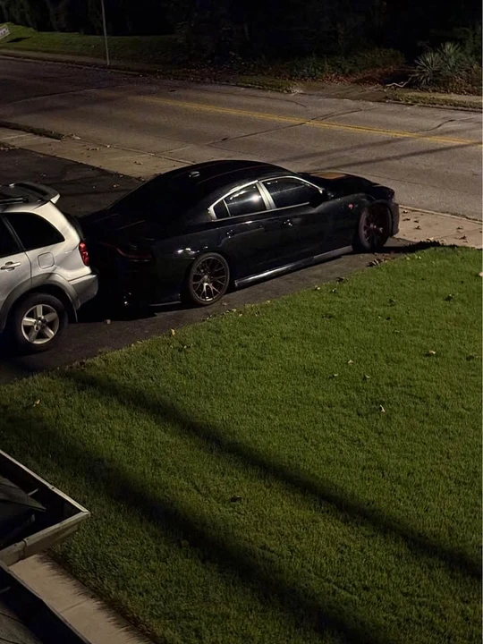 2015 Dodge Charger SRT Hellcat 7th Gen - Image 10 of 18