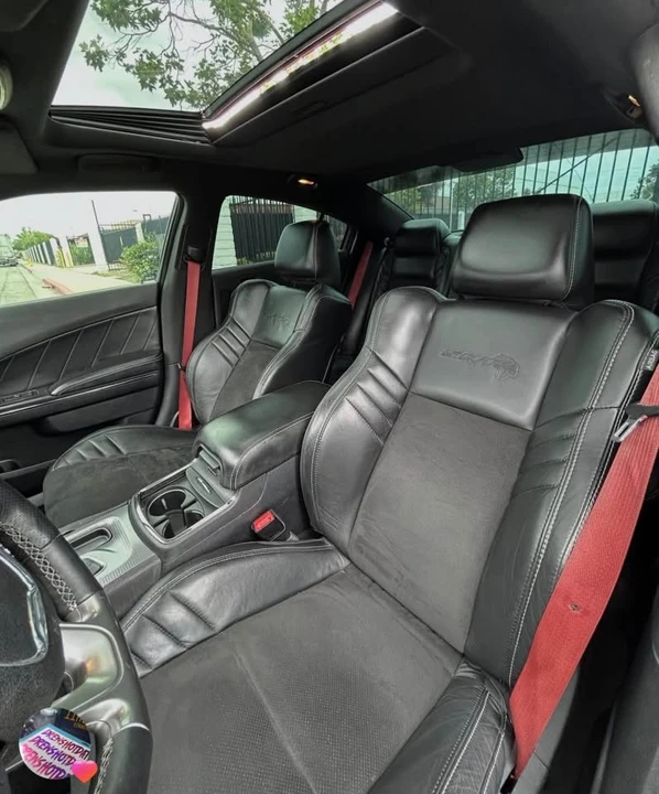 2015 Dodge Charger SRT Hellcat 7th Gen - Image 9 of 9