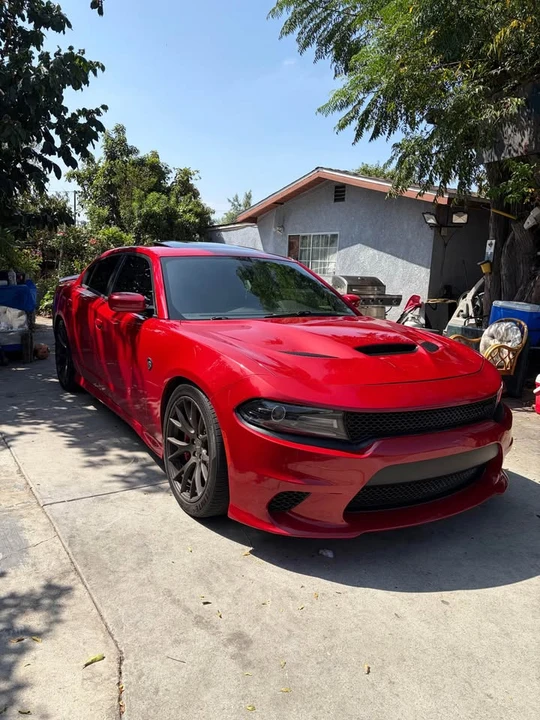 2015 Dodge Charger SRT Hellcat 7th Gen - Image 2 of 10