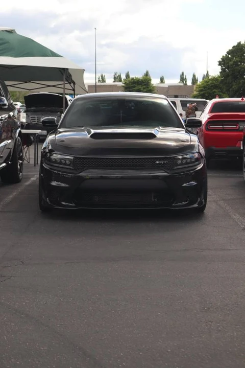 2015 Dodge Charger SRT Hellcat 7th Gen - Image 3 of 11