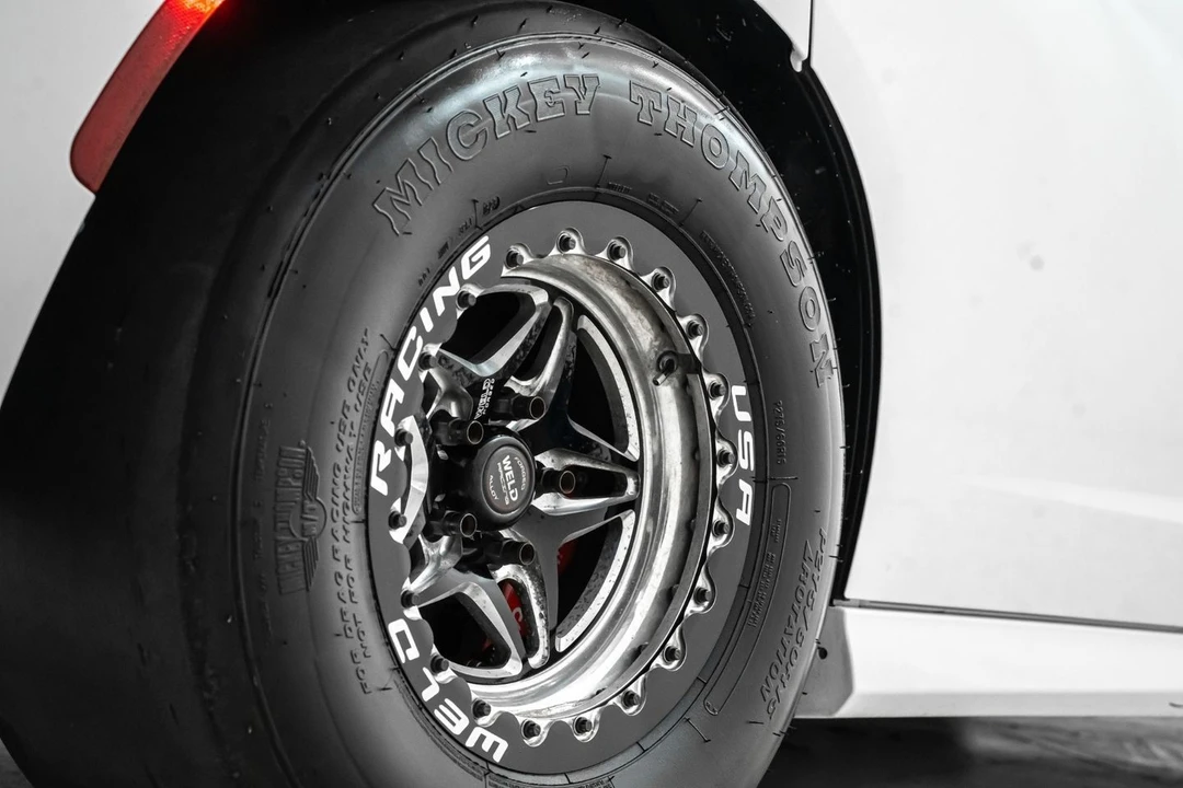 2015 Dodge Charger SRT Hellcat 7th Gen - Image 14 of 21