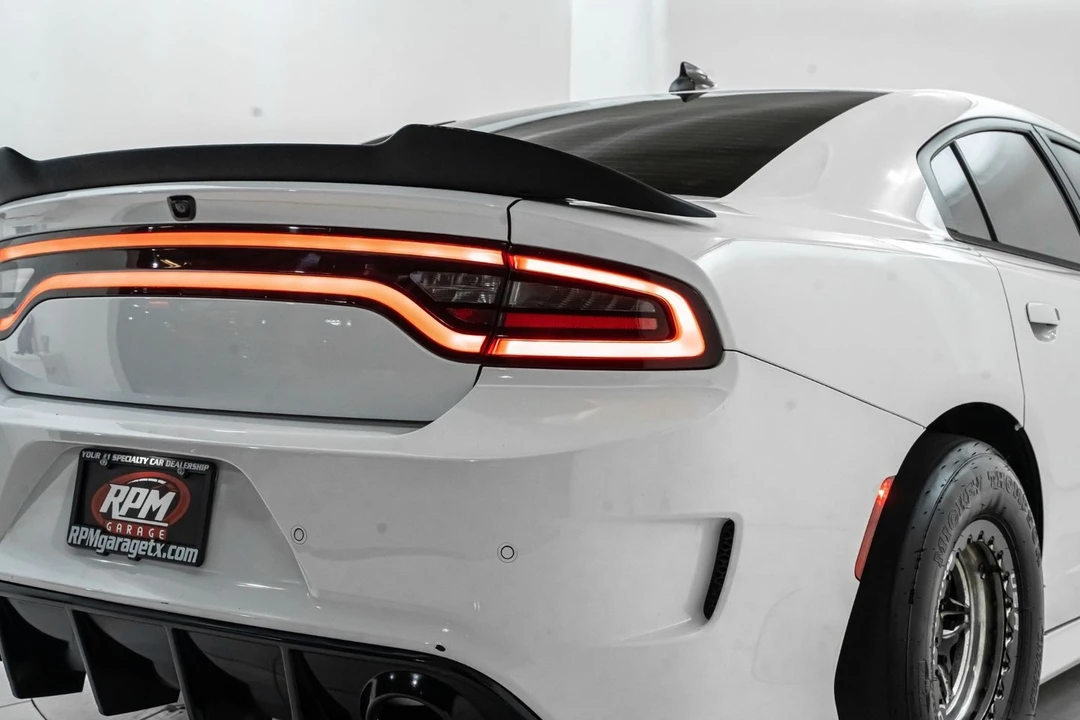 2015 Dodge Charger SRT Hellcat 7th Gen - Image 12 of 21