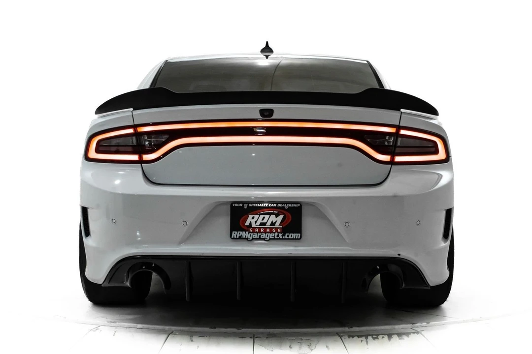 2015 Dodge Charger SRT Hellcat 7th Gen - Image 4 of 21