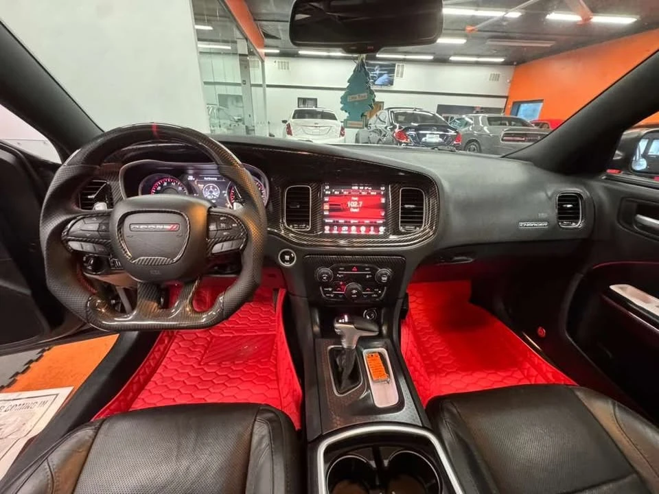 2015 Dodge Charger 7th Gen - Image 11 of 17