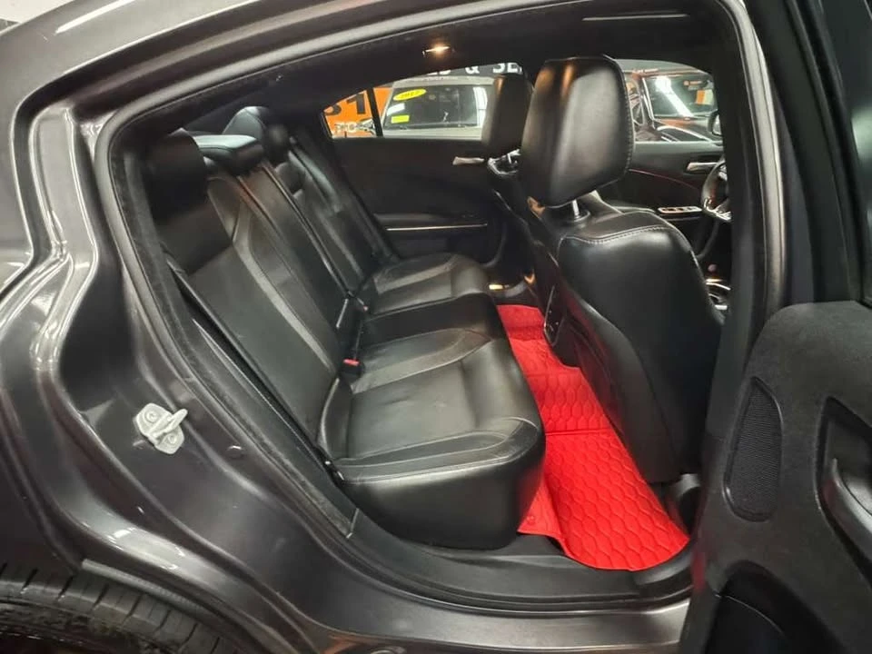 2015 Dodge Charger 7th Gen - Image 8 of 17