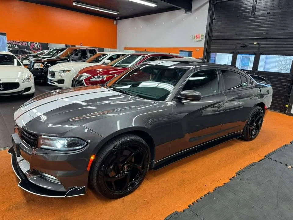 2015 Dodge Charger 7th Gen - Image 3 of 17