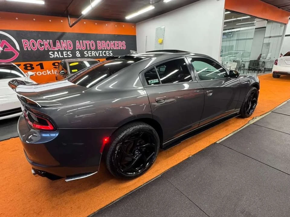 2015 Dodge Charger 7th Gen - Image 6 of 17
