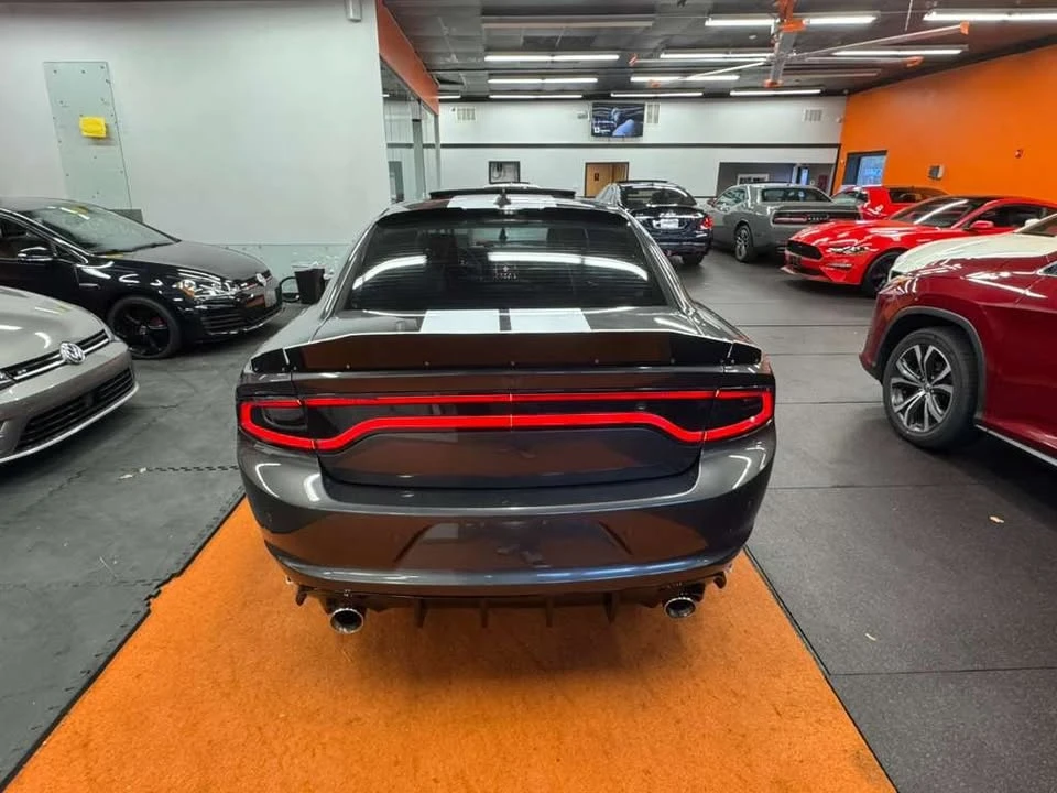 2015 Dodge Charger 7th Gen - Image 5 of 17
