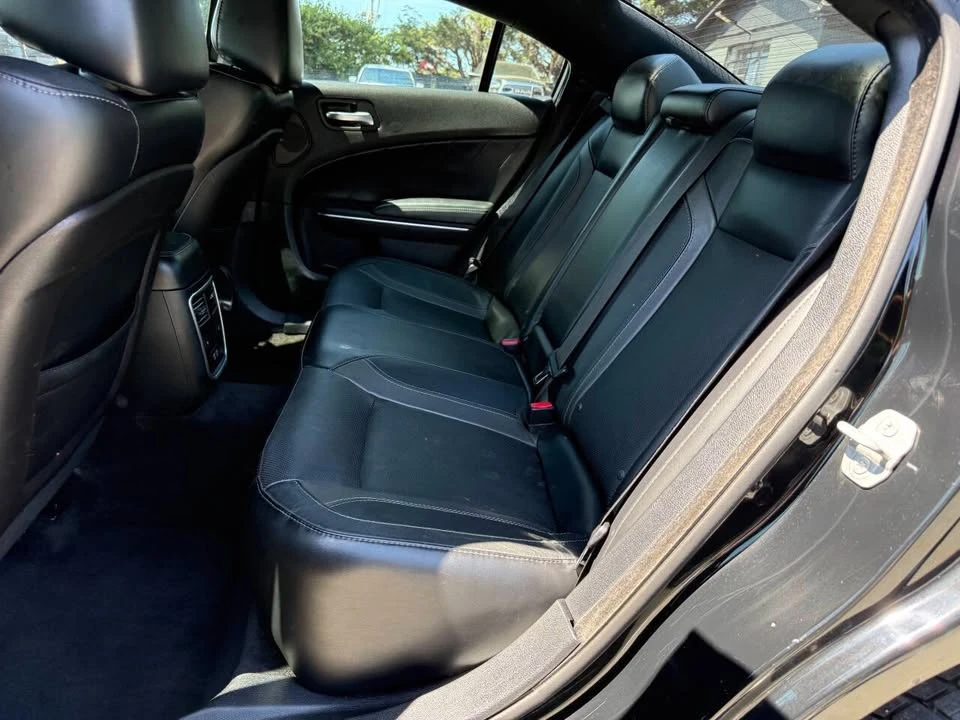 2015 Dodge Charger 7th Gen - Image 10 of 20