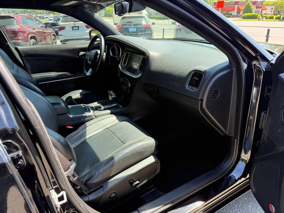 2015 Dodge Charger 7th Gen - Image 12 of 20