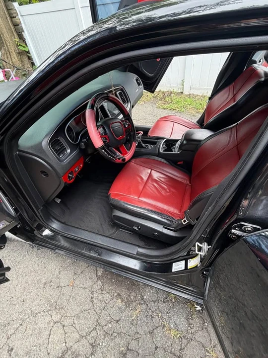 2015 Dodge Charger 7th Gen - Image 4 of 6