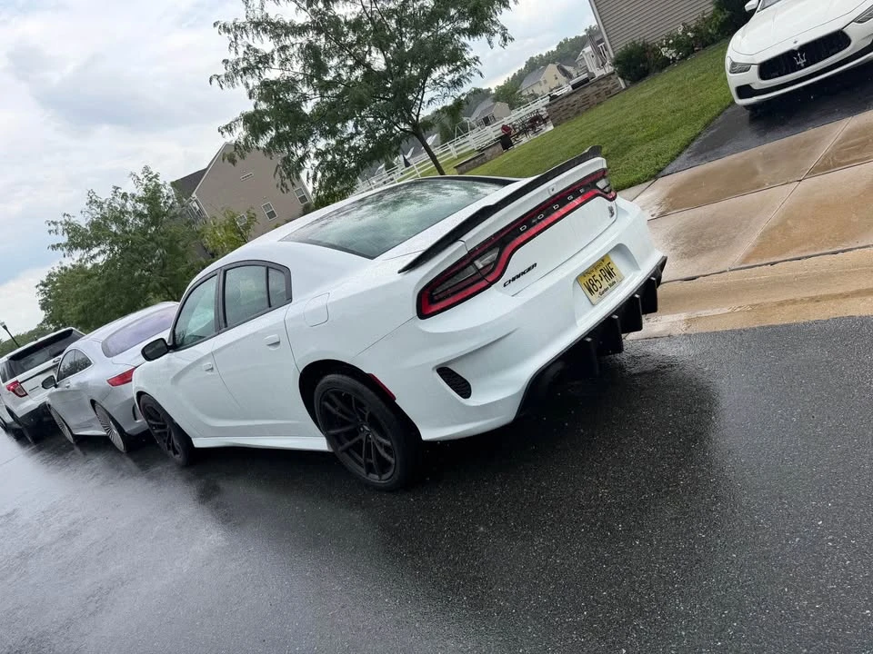 2015 Dodge Charger 7th Gen - Image 7 of 10