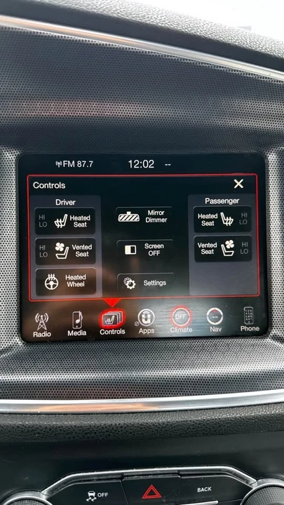 2015 Dodge Charger 7th Gen - Image 6 of 8