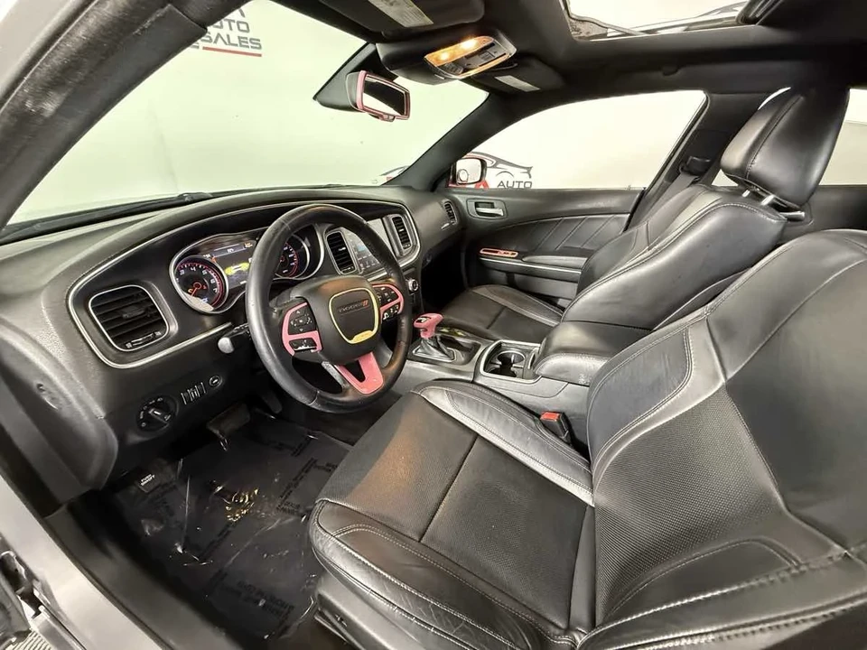 2015 Dodge Charger 7th Gen - Image 16 of 21