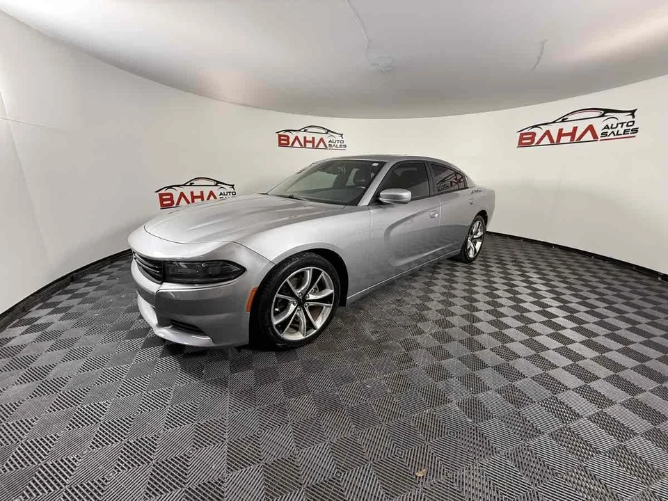 2015 Dodge Charger 7th Gen - Image 3 of 21