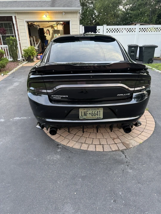 2015 Dodge Charger 7th Gen - Image 5 of 12