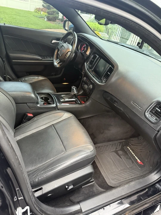 2015 Dodge Charger 7th Gen - Image 6 of 12