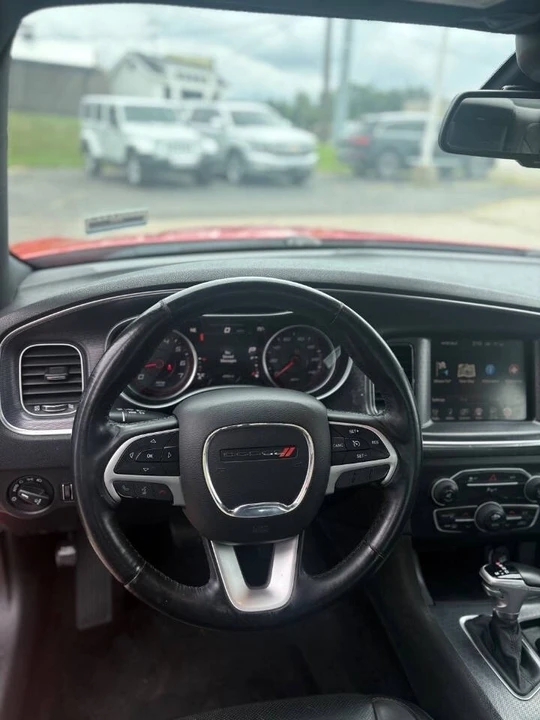2015 Dodge Charger 7th Gen - Image 11 of 12
