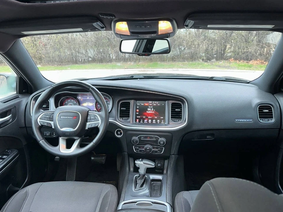 2015 Dodge Charger 7th Gen - Image 7 of 10