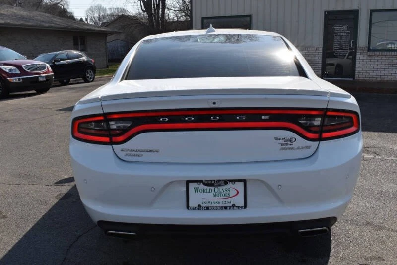 2015 Dodge Charger 7th Gen - Image 3 of 10