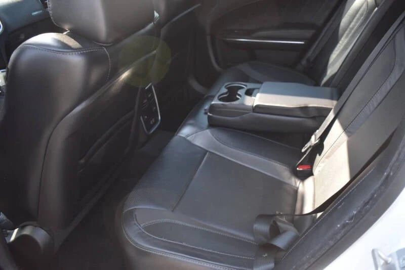 2015 Dodge Charger 7th Gen - Image 7 of 10
