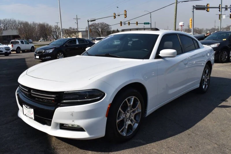 2015 Dodge Charger 7th Gen - Image 5 of 10