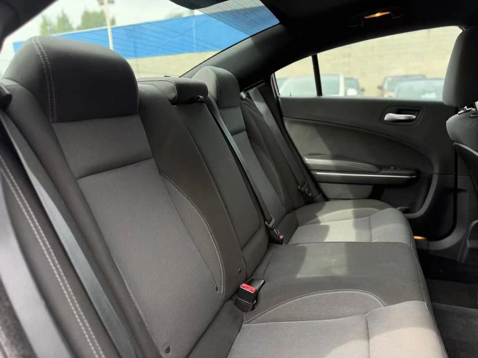 2015 Dodge Charger 7th Gen - Image 18 of 20