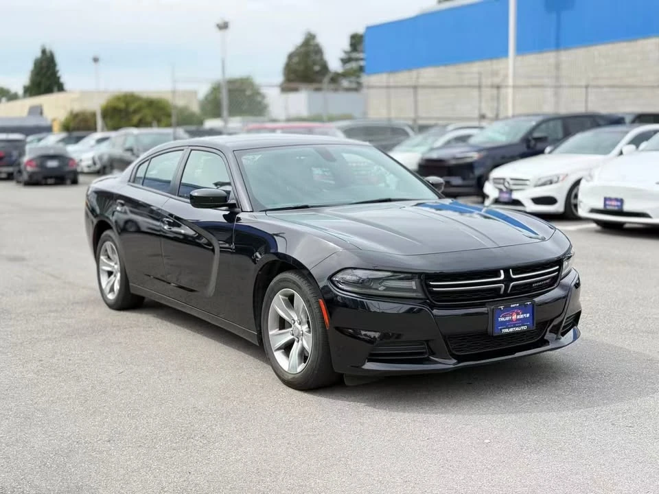 2015 Dodge Charger 7th Gen - Image 3 of 20