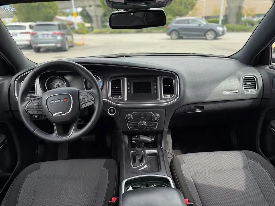2015 Dodge Charger 7th Gen - Image 4 of 5