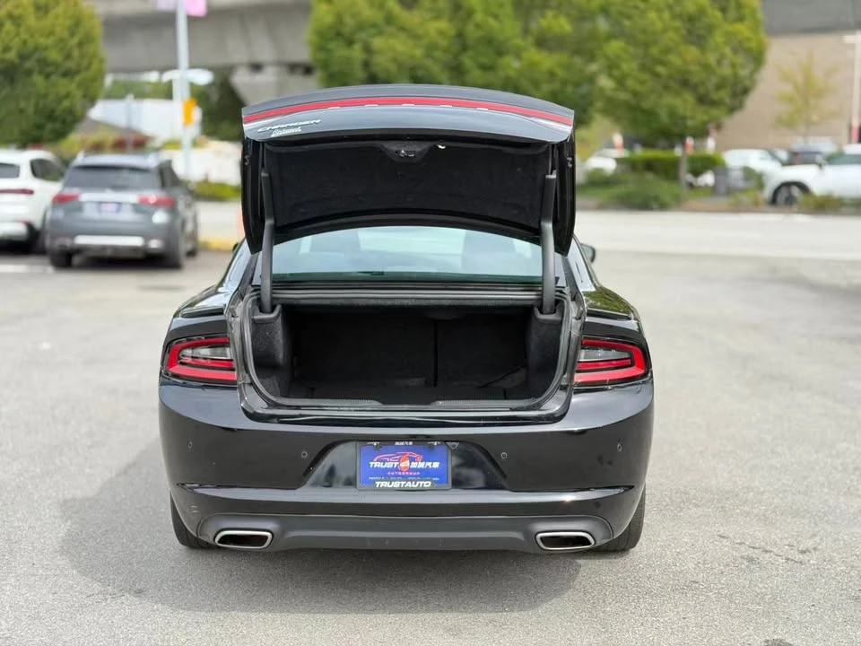 2015 Dodge Charger 7th Gen - Image 2 of 5
