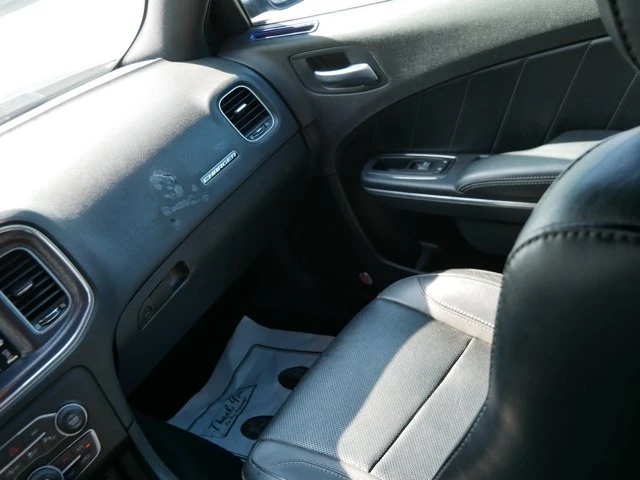 2015 Dodge Charger 7th Gen - Image 16 of 20