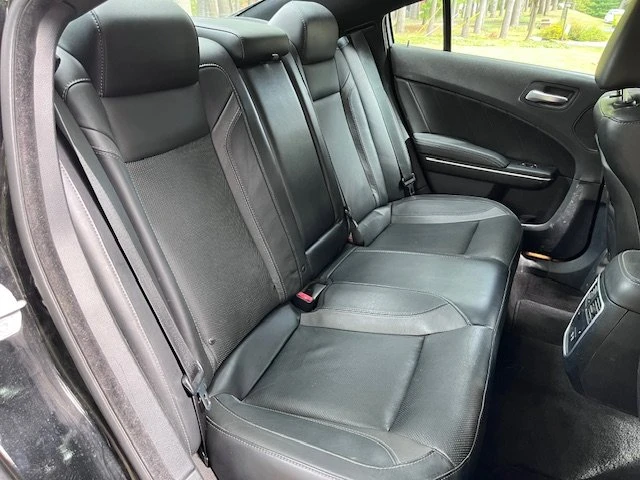 2015 Dodge Charger 7th Gen - Image 6 of 11