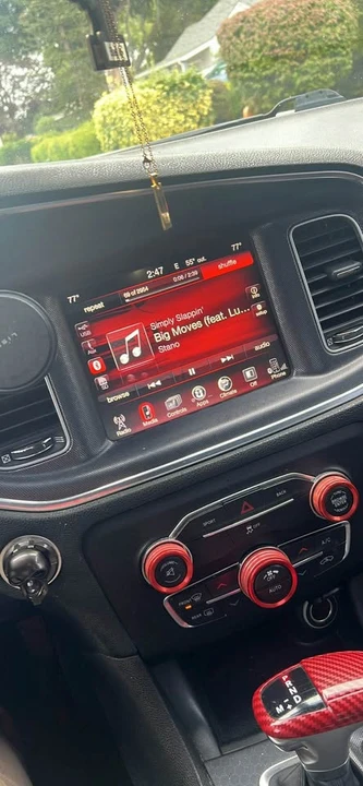2015 Dodge Charger 7th Gen - Image 5 of 6