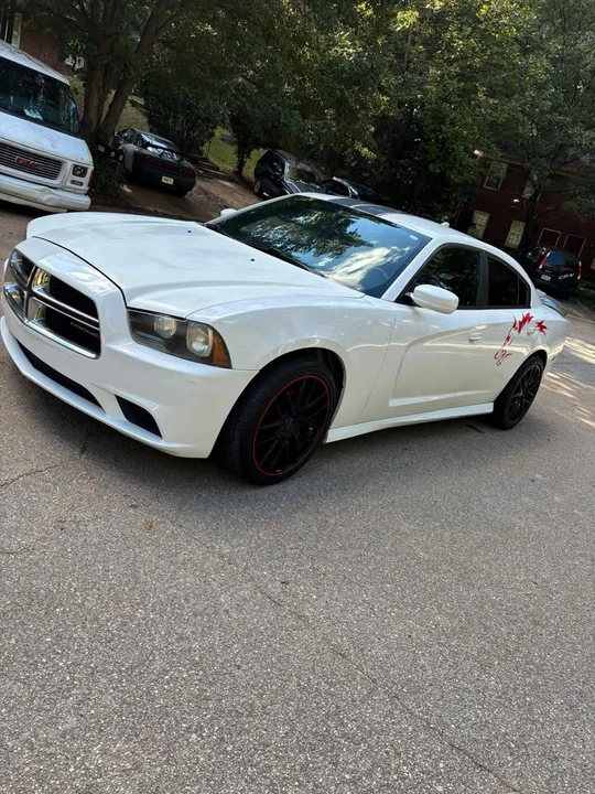 2015 Dodge Charger 7th Gen - Image 2 of 8