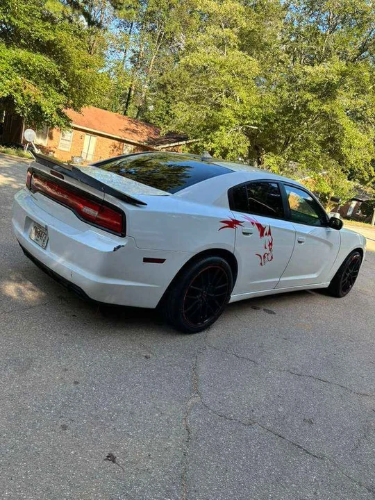 2015 Dodge Charger 7th Gen - Image 6 of 8