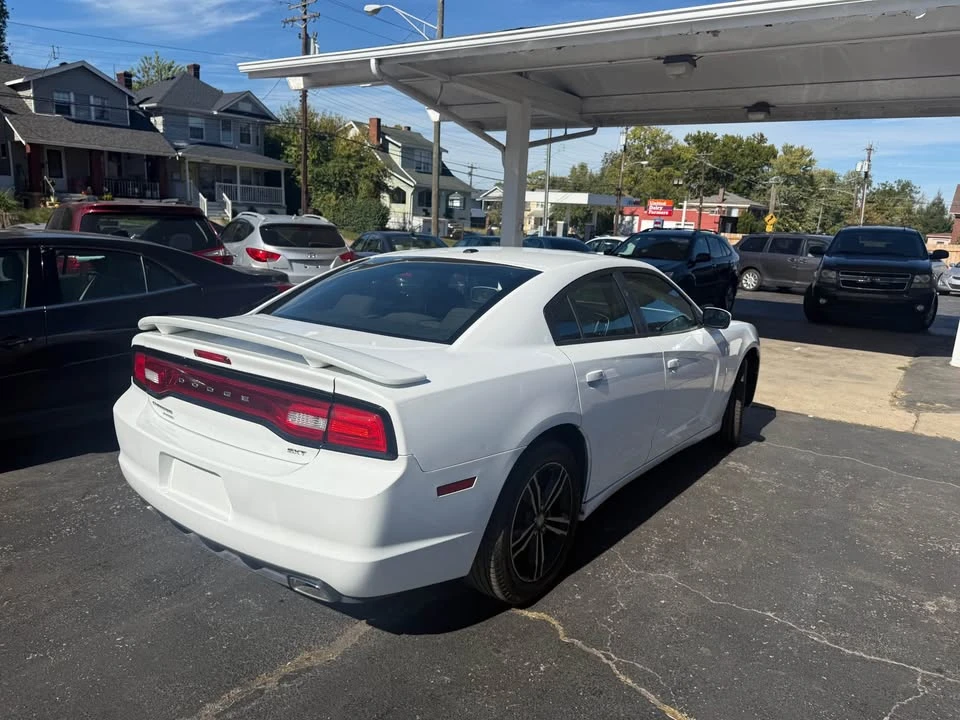 2015 Dodge Charger 7th Gen - Image 2 of 7