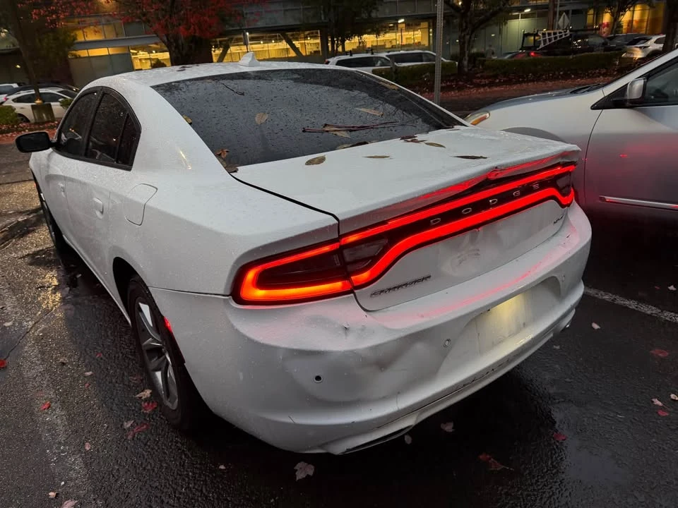 2015 Dodge Charger 7th Gen - Image 4 of 5